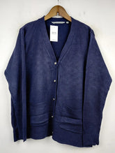 Buy online pre-used pre-loved 100% authentic & Original branded The Pearl Collection (LS-7640) available in Pakistan. Top international brands avilable.